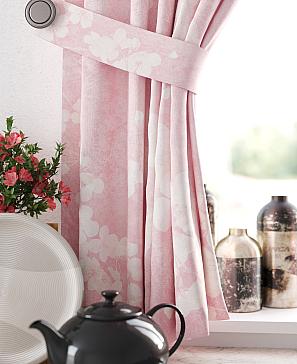 Комплект штор «Релогнес» розового цвета